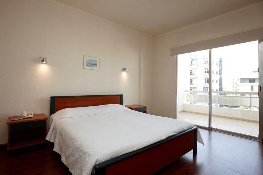 Zoukotel Hotel Jounieh Room photo