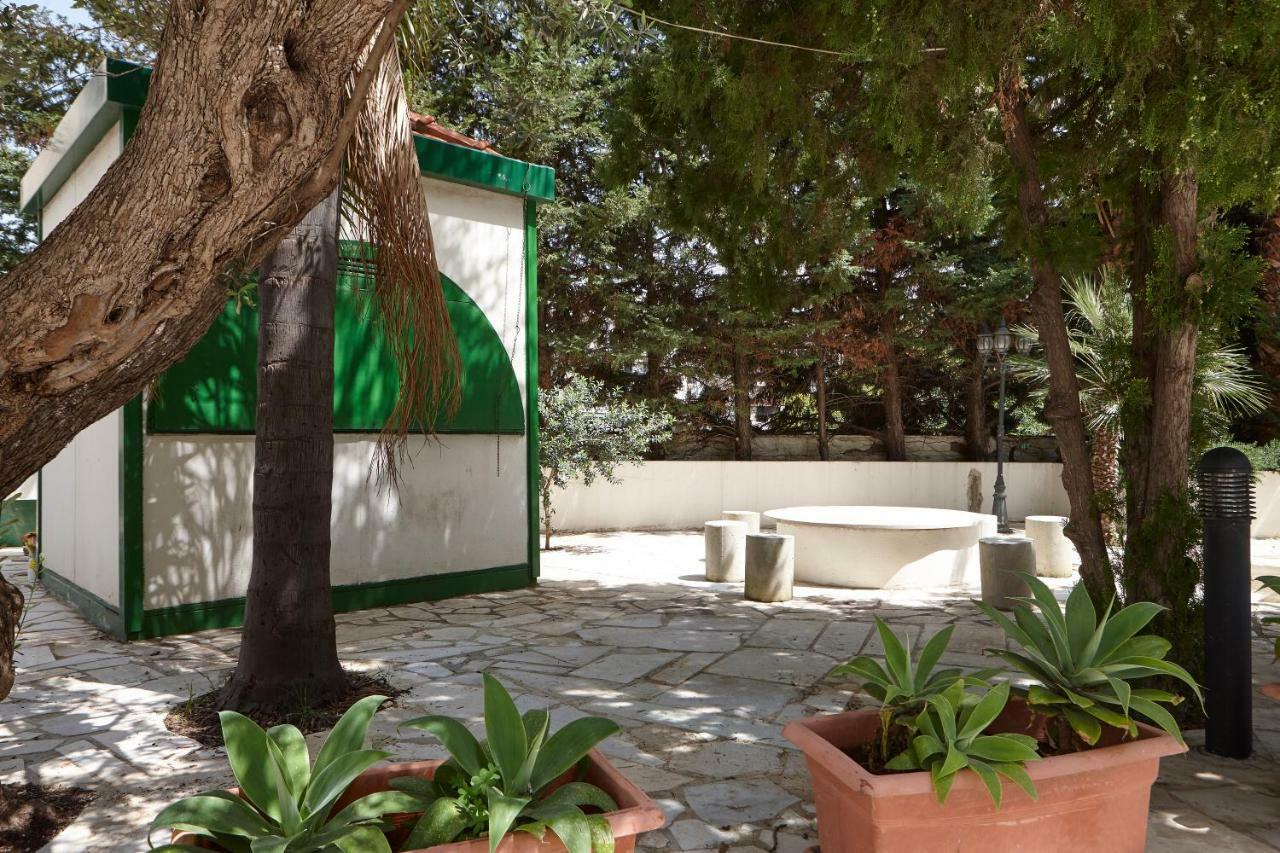 Zoukotel Hotel Jounieh Exterior photo