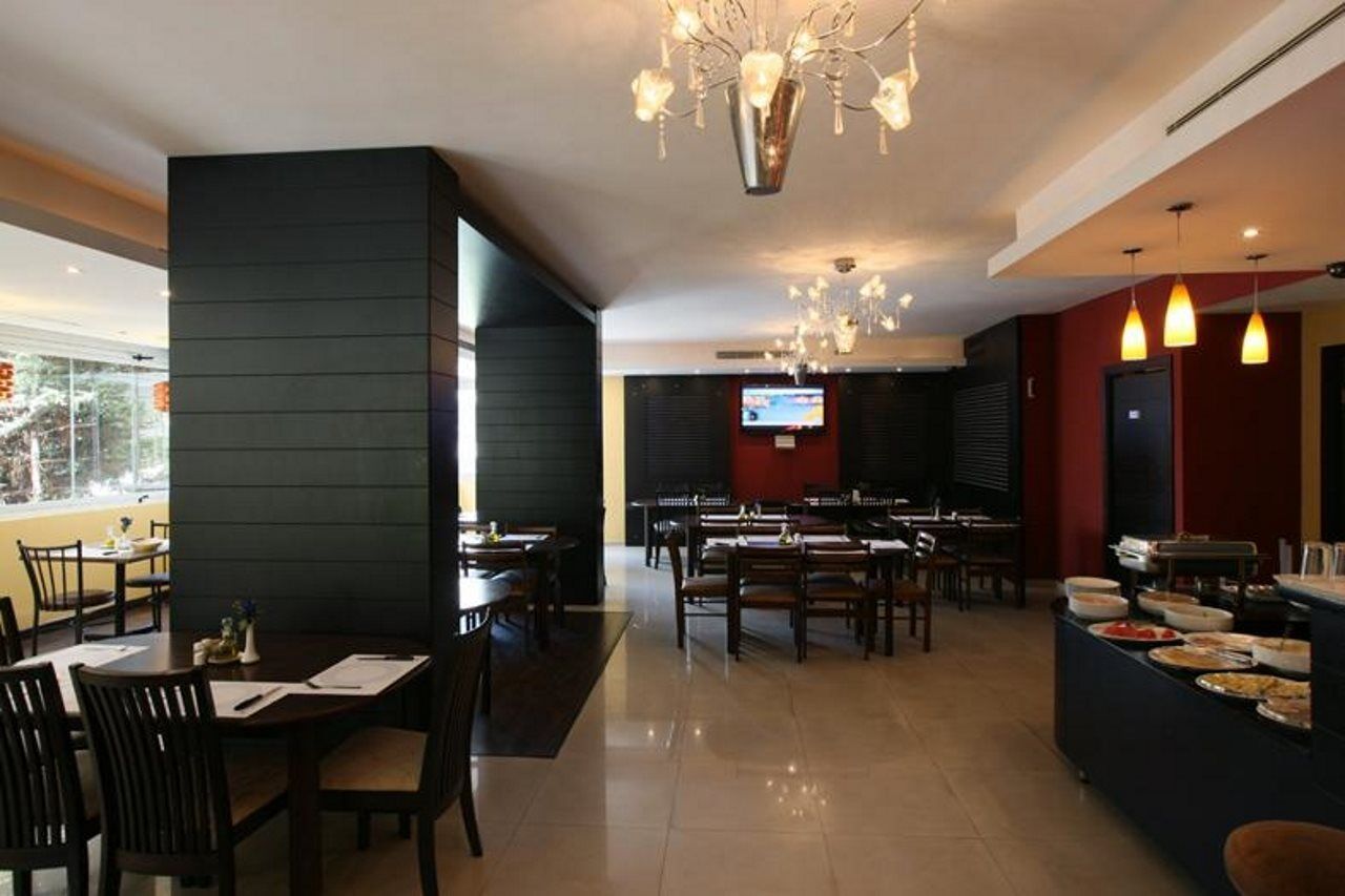 Zoukotel Hotel Jounieh Exterior photo
